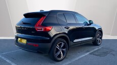 Volvo Xc40 2.0 B4P Plus Dark 5dr AWD Auto Petrol Estate